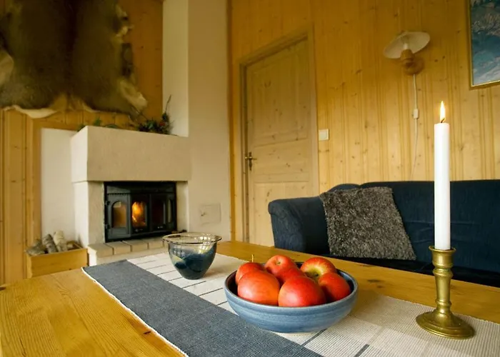 Orman Evi Jolsterlia Hyttetun *