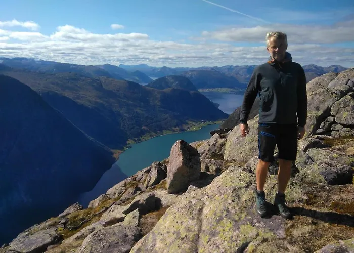 Jolsterlia Hyttetun *