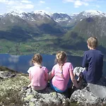 Jolsterlia Hyttetun * Årdal