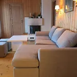 Lodge Jolsterlia Hyttetun